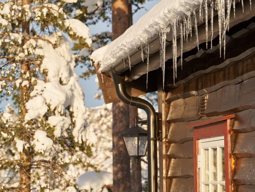 Before the Autumn Rains: Clearing Gutters and Downpipes